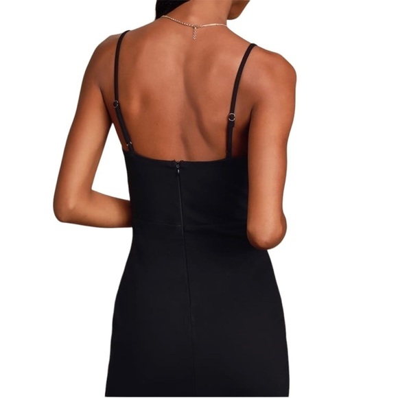 Lulu’s - NWT Cocktails & Confidence  Black Crochet Bodycon Mini Dress Sz Small - Picture 3 of 8